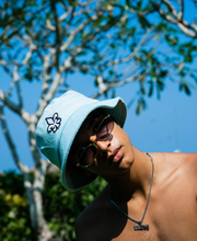 Load image into Gallery viewer, Trevi Bucket Hat - Sky blue
